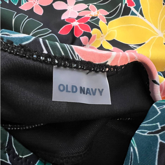 New Old Navy One-piece Swimsuit w/Skirt in Green Multicolor Print Size Medium - Picture 4 of 5
